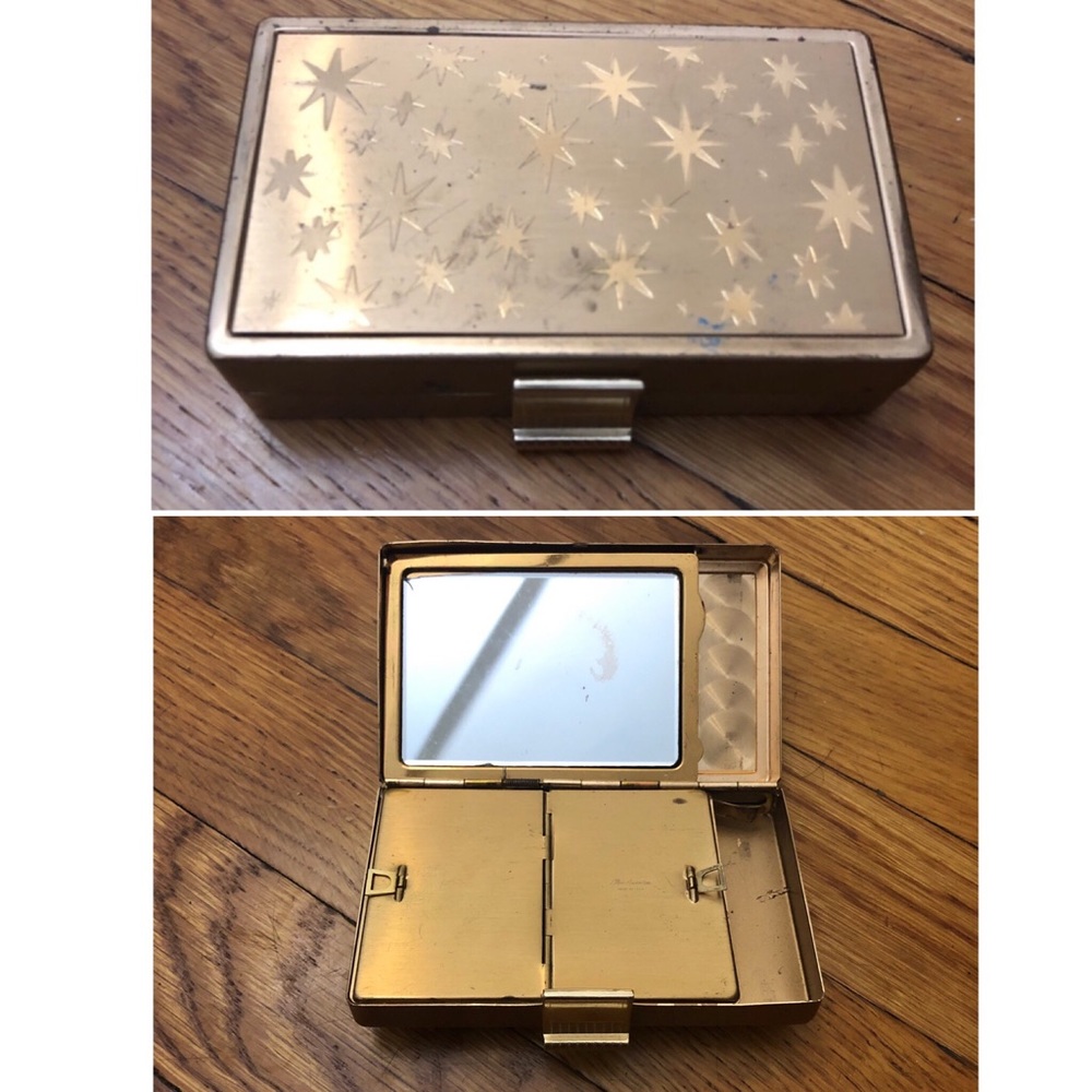 SOLD Vintage Elgin GoldTone Compact Gazelle Clutch